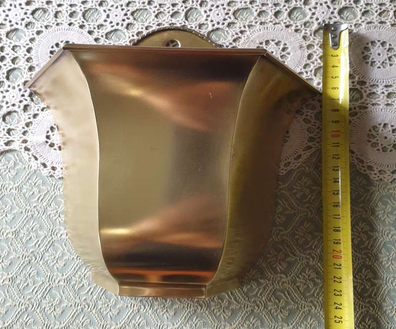 Large Brass Wall Planter, vintage wall pocket, hanging planter for succulents or artificial flowers