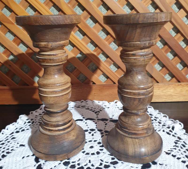 WOODEN CANDLE HOLDERS