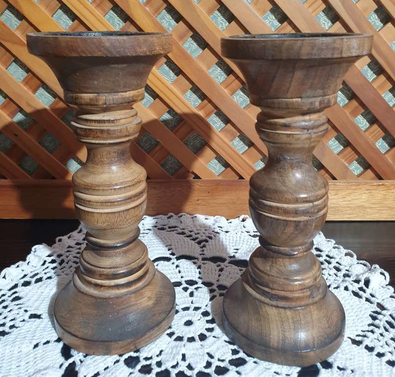 WOODEN CANDLE HOLDERS
