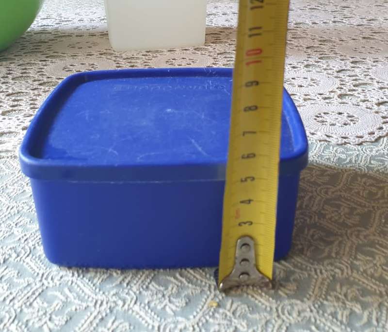 3 TUPPERWARE CONTAINERS | KITCHEN |