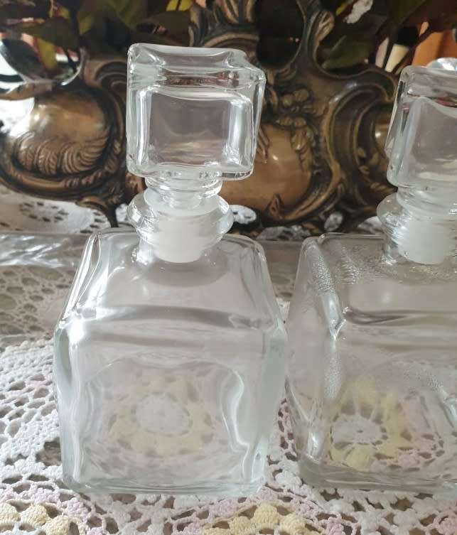 SET OF PERFUME BOTTLES | DECOR | HOME |