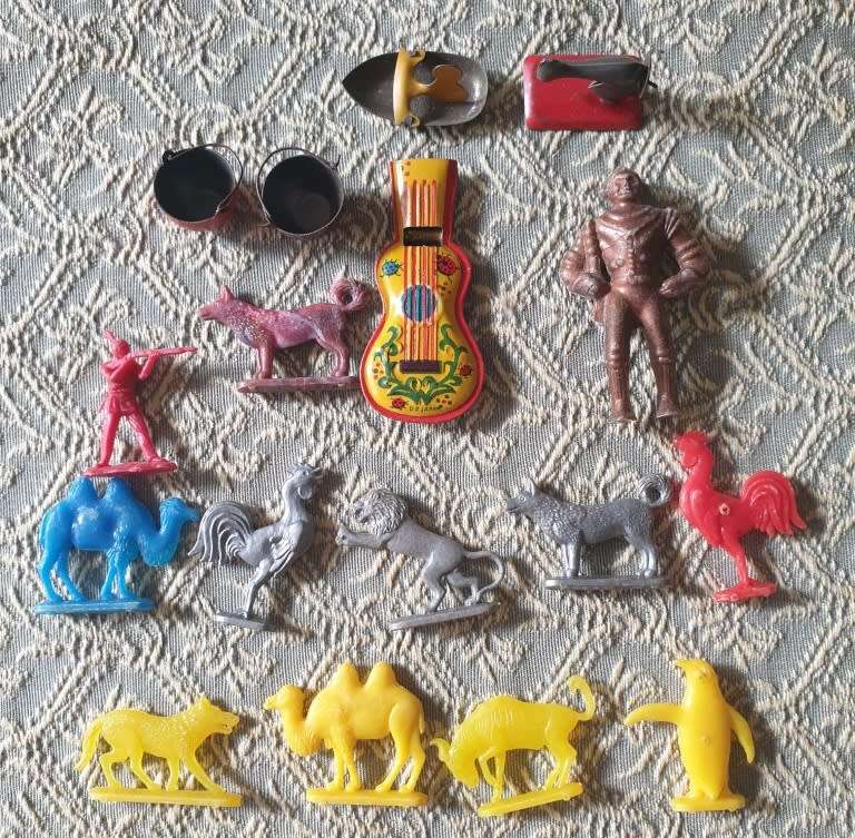 1950`s Lucky Dip Toys | vintage | RARE FIND |