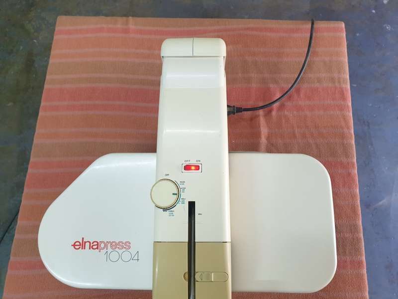 ELNAPRESS ...Only one on Bobshop . Good working order