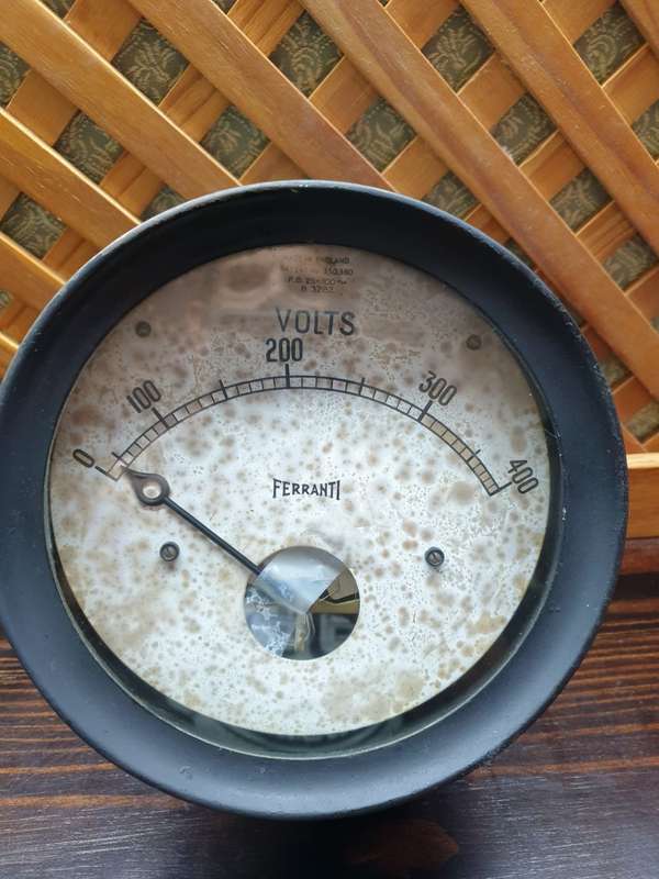 Vintage Ferranti Large Voltmeter - AC 400 Volts