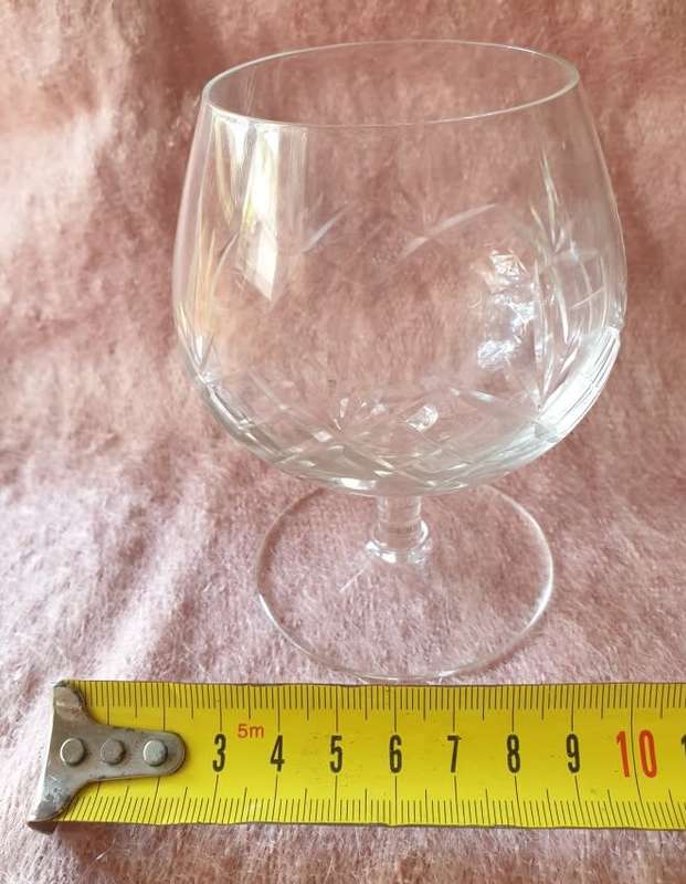 SET OF TWO CRYSTAL GLASSES