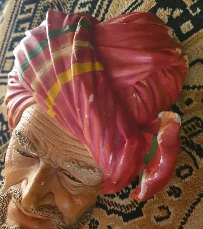 Collectible Bonson Chalkware head wall hanging plaque