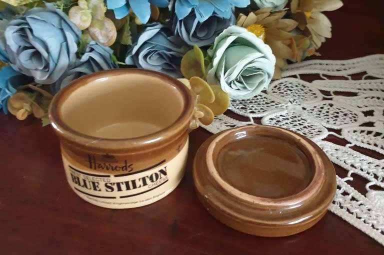 T.G. GREEN | GRANVILLE | HARRODS | CHEESE | JAR WITH LID | SMALL |