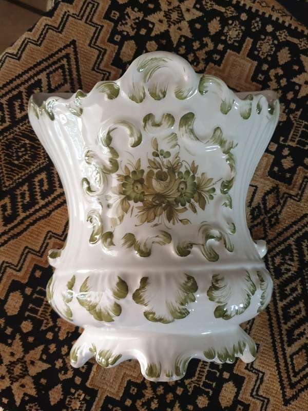 Capodimonte | WALL VASE |