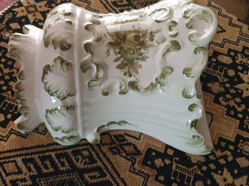 Capodimonte | WALL VASE |