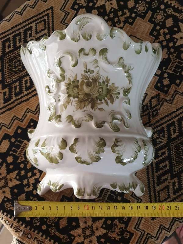 Capodimonte | WALL VASE |