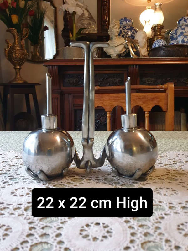 CARROL BOYES  OIL AND VINEGAR SET
