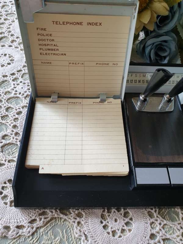 Vintage MCM Carl New Modern Desk Set | Made in Japan | 26 x 15 x 4 cm High |