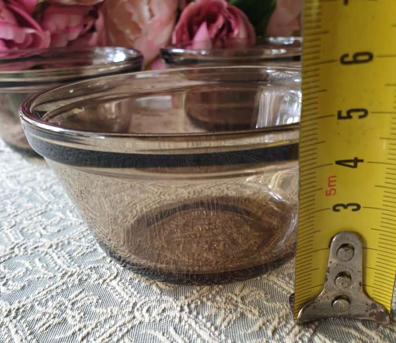 LOVENWARE CUSTARD CUPS Made in the USA | 10 X 5 CM HIGH | SET OF 4 |