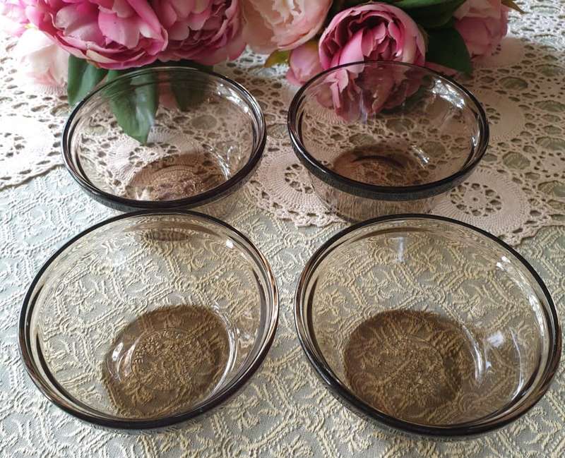 LOVENWARE CUSTARD CUPS Made in the USA | 10 X 5 CM HIGH | SET OF 4 |