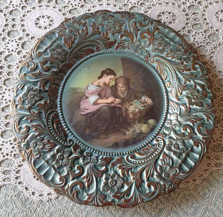 VINTAGE LARGE MARTAN PORCELAIN HAND PAINTED PLATE | STUNNING WORK OF ART |