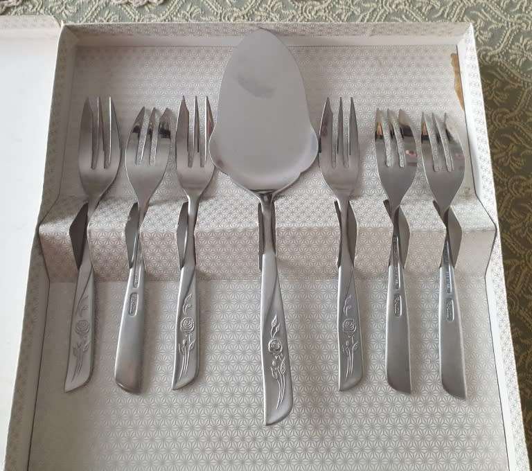 Lovely Cake set | Eetrite | Rosita | Stainless Steel in Box |