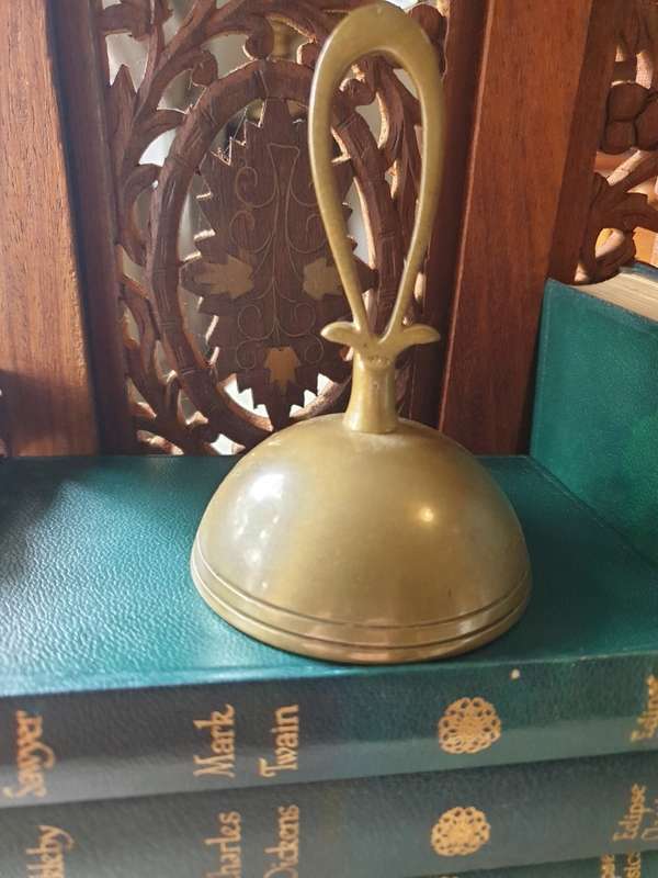 BRASS DINNER BELL | MADE IN ENGLAND |