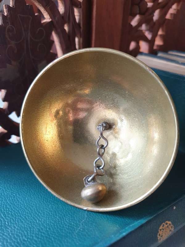BRASS DINNER BELL | MADE IN ENGLAND |