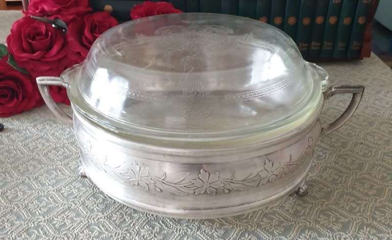 Vintage GLASBAKE  with silver plated stand