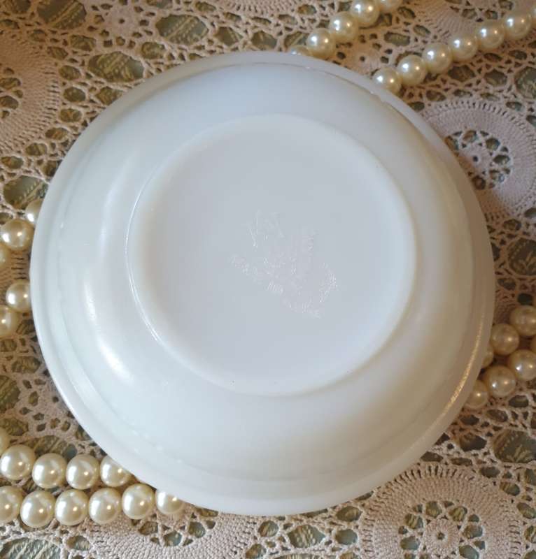 J&J  OVEN BOWL