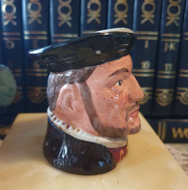 ROYAL DOULTON TOBY JUG