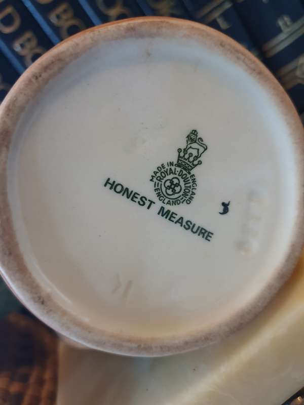 ROYAL DOULTON TOBY JUG