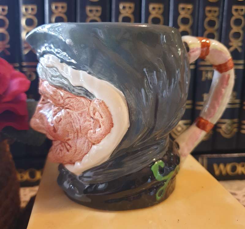 ROYAL DOULTON TOBY JUG | GRANNY |