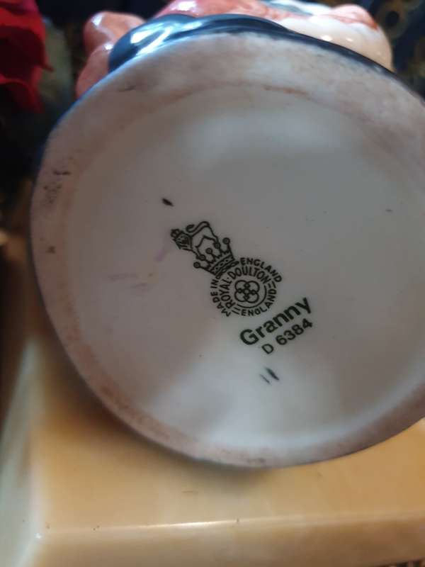 ROYAL DOULTON TOBY JUG | GRANNY |