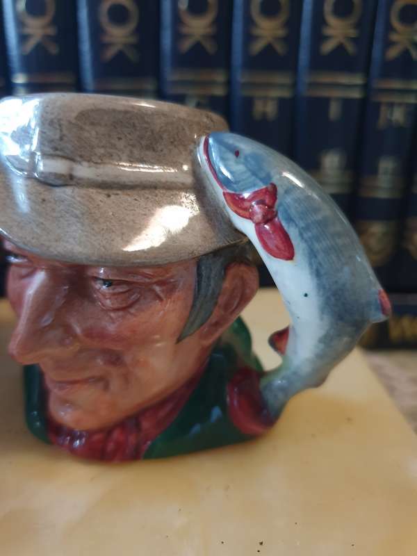 ROYAL DOULTON TOBY JUG