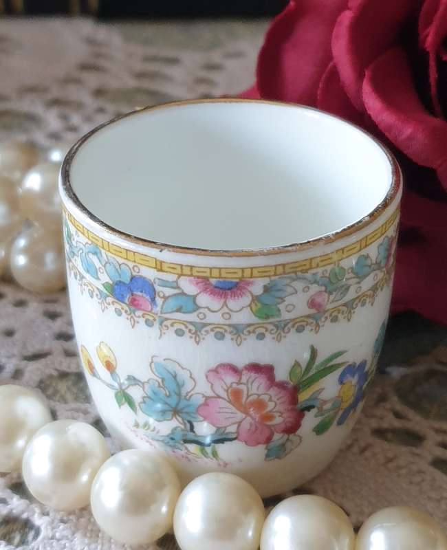 Foley Bone China Ming Rose Toothpick/Egg Holder