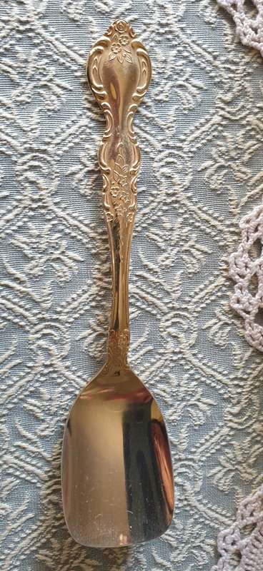 OLD FOLEY TEA SET MADE IN ENGLAND WITH GOLD PLATED SUGAR SPOON