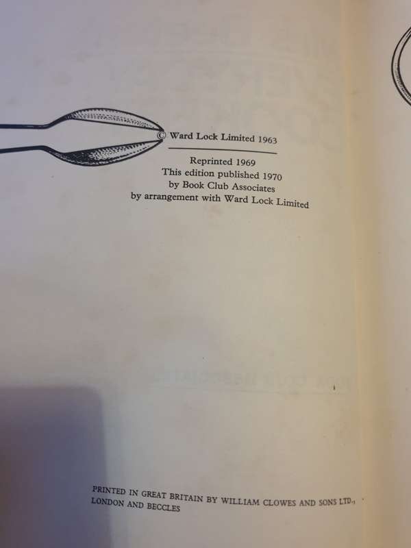 Mrs Beeton`s everyday cookery Book Vintage