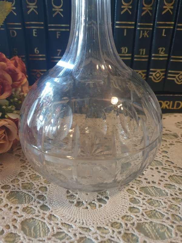 Beautiful Decanter | Decor |
