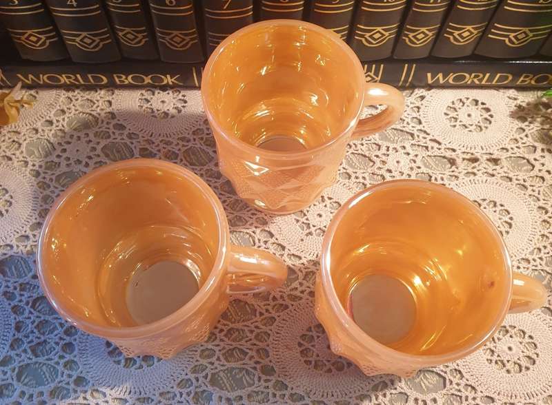 Vintage Anchor Hocking Fire King (3  Coffee Mugs)