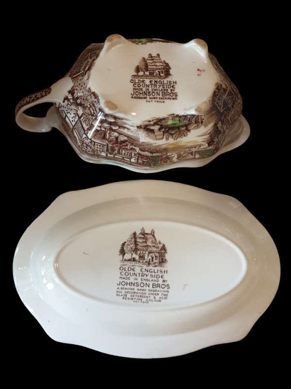 Olde English Country Side Johnson Bros | Gravy Boat with Underplate |  Manufactured 1970-1979 |