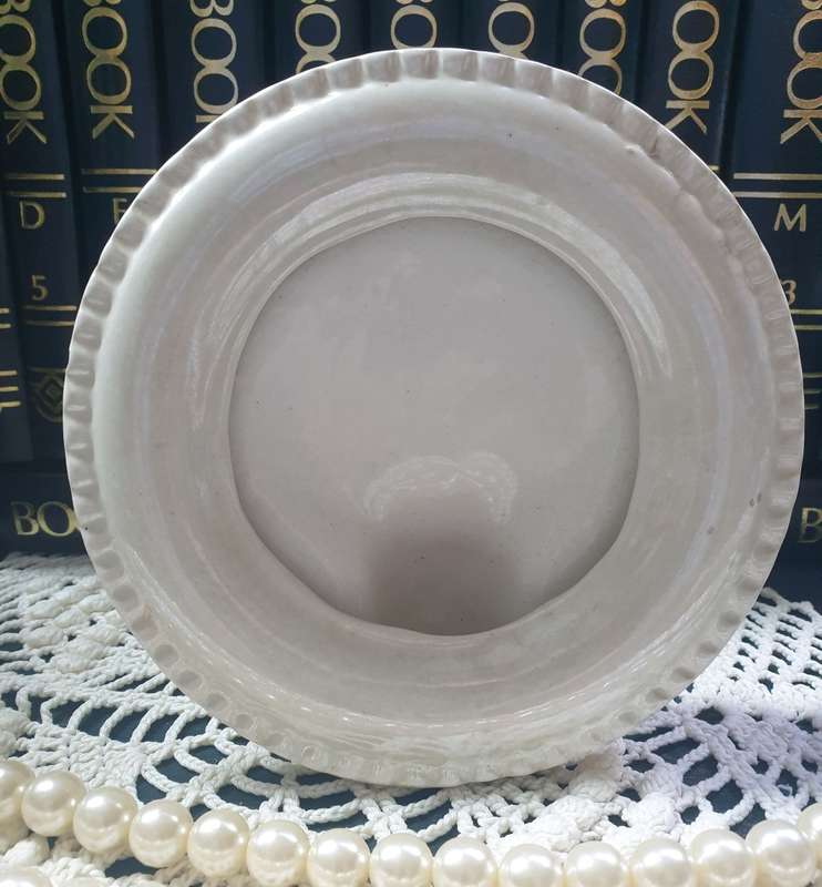 Vintage Round Porcelain Picture Frame | 1980`s |