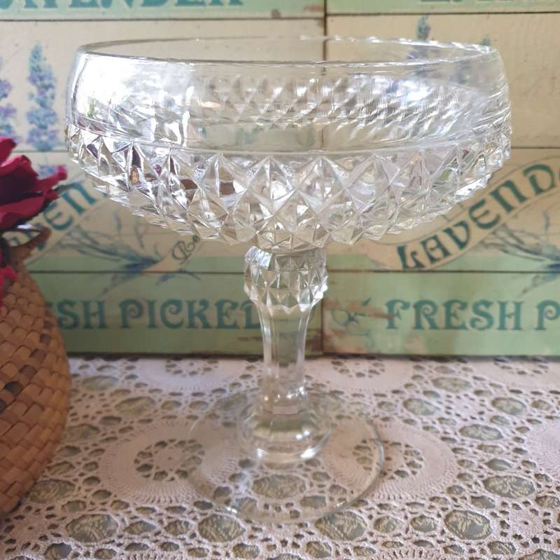 PRESSED GLASS DIAMOND CUT PEDASTAL COMPOTE | CANDY BOWL |