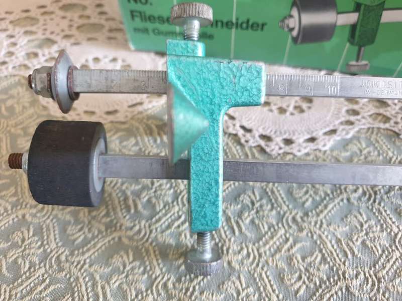 RARE FIND: VINTAGE GERMAN TILE CUTTER
