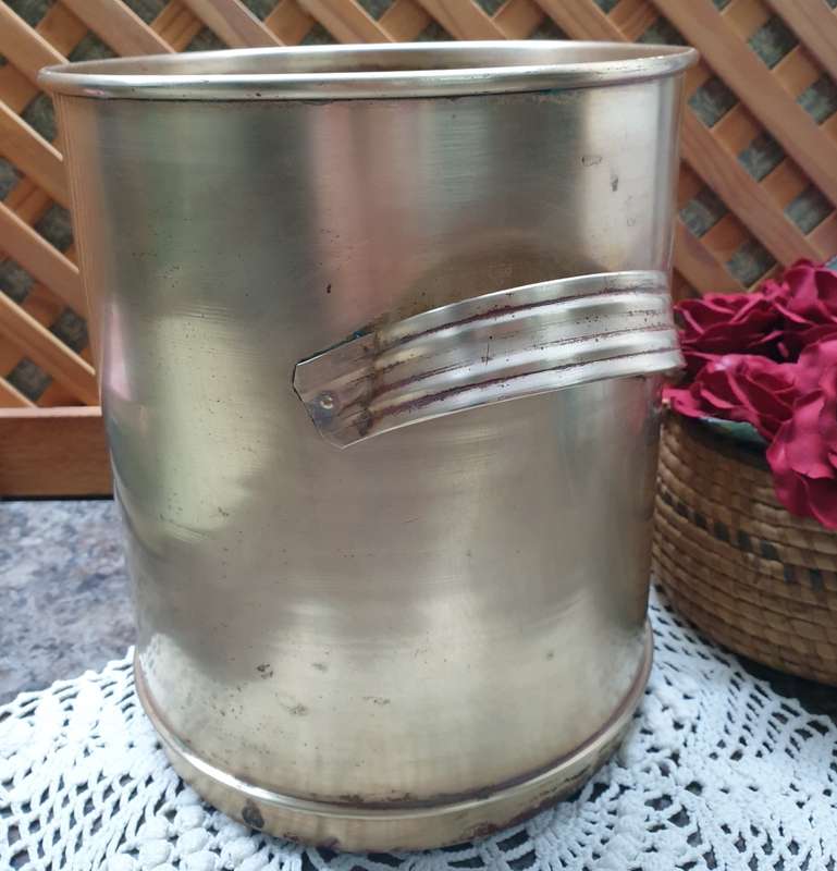 VINTAGE BRASS PLANT HOLDER | DECOR |