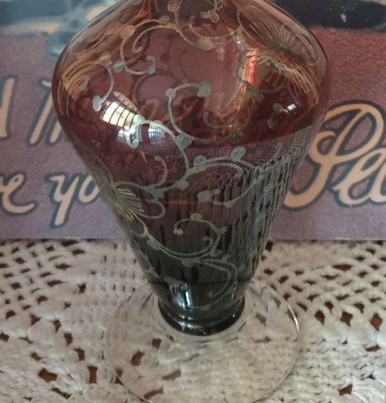 Vintage VENETIAN  Purple/Amethyst Glass Decanter