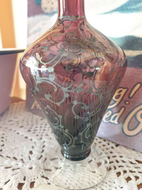 Vintage VENETIAN  Purple/Amethyst Glass Decanter