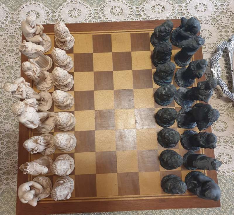Ancient Greeks Chess Set