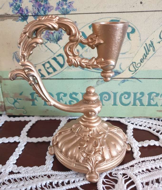 ITALIAN METAL CANDLE HOLDER  | 10 X 13 CM HIGH |
