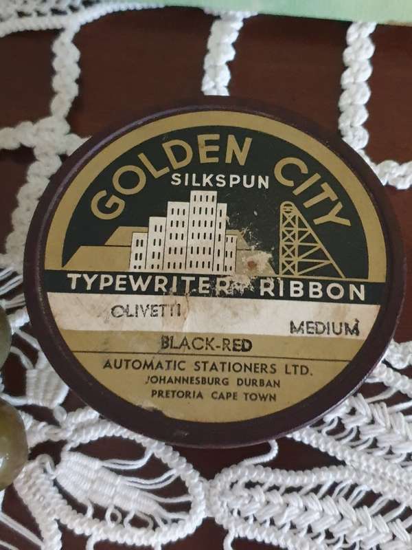 Vintage Bakelite box typewriter ribbon | 8 X 3 CM |