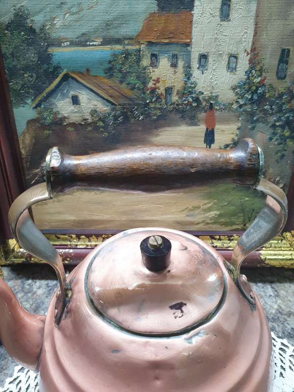 VINTAGE ELECTRIC COPPER KETTLE (NOT WORKING )