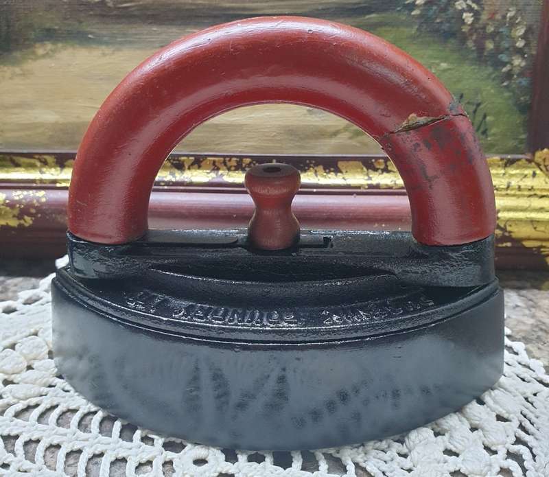 Antique Sad Iron with Detachable Handle