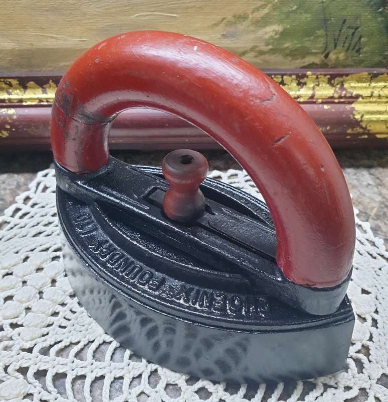 Antique Sad Iron with Detachable Handle