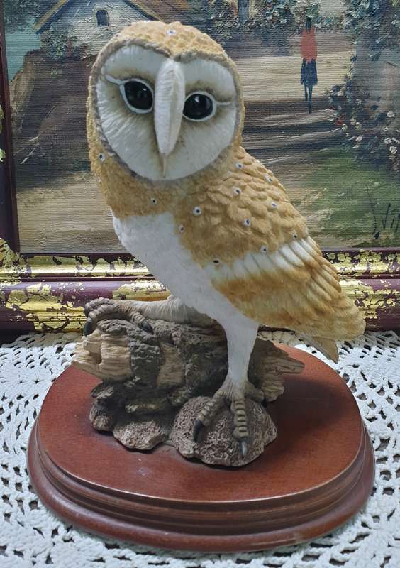 Leonardo Collection Large Barn Owl Ornament Figurine