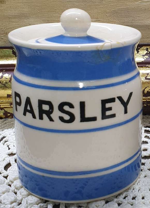 SET OF  SMALL VINTAGE JARS