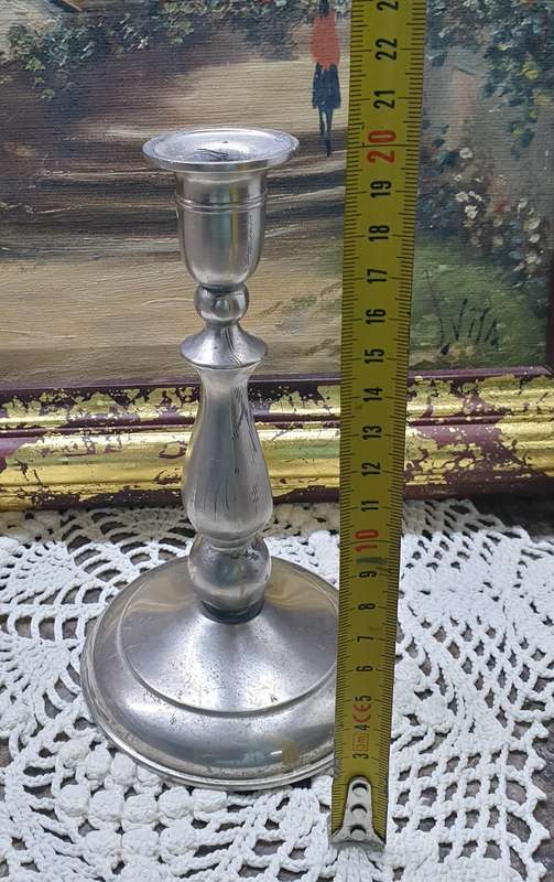 METAL CANDLE HOLDER